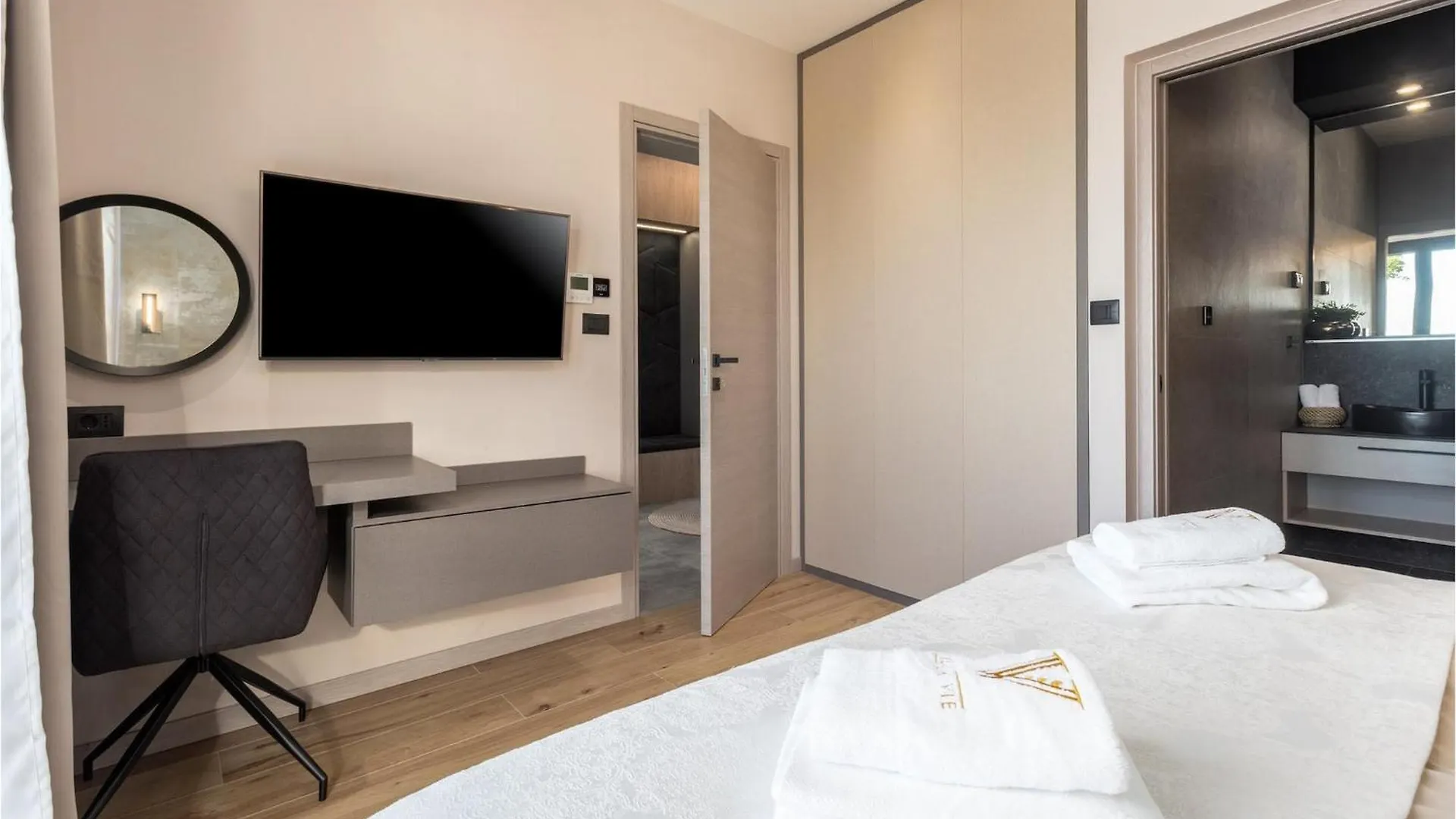 Villa Vie Medulin 0*,  Croatia