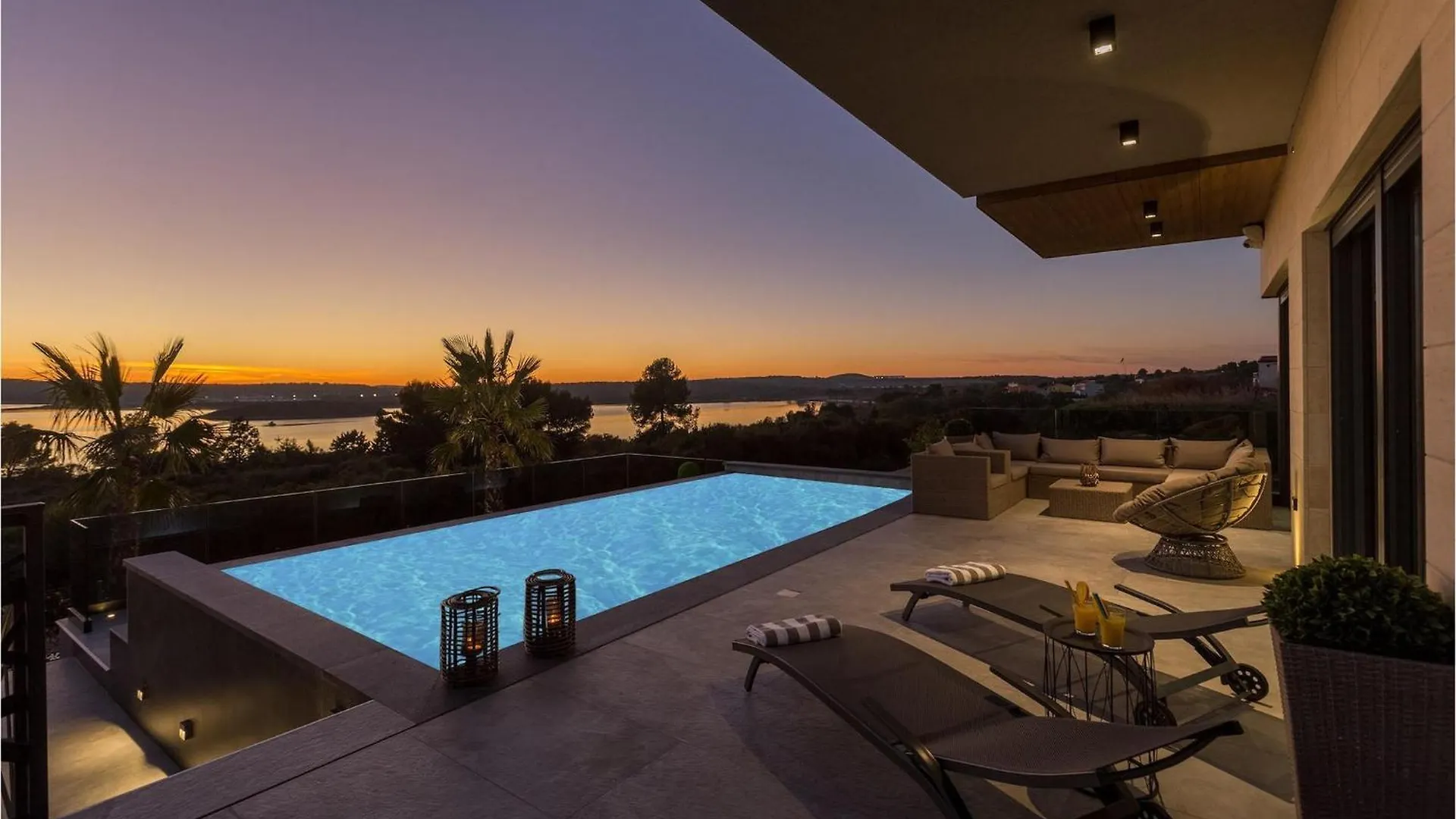 Villa Vie Medulin 0*,  Croatia